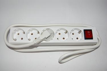 1.5 M 16A/250V 3500W 5-SOCKET EXTENSION LEAD WITH SWITCH