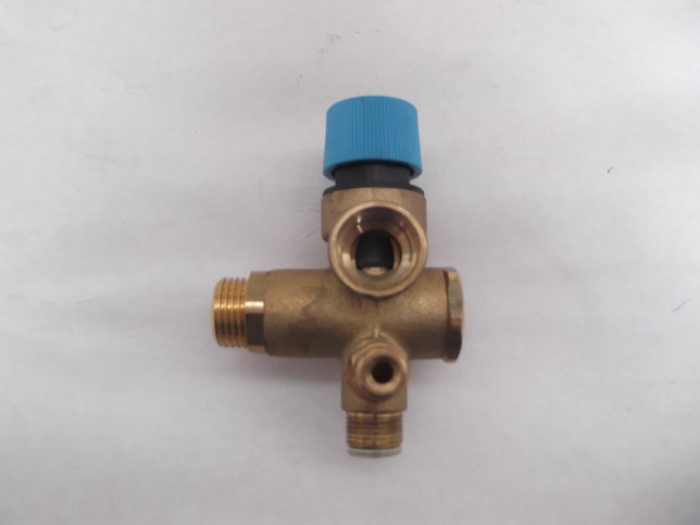 IMMERGAS WATER VALVE BODY with 8bar safety valve