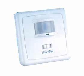 BUILT-IN INFRARED MOTION DETECTOR-SWITCH